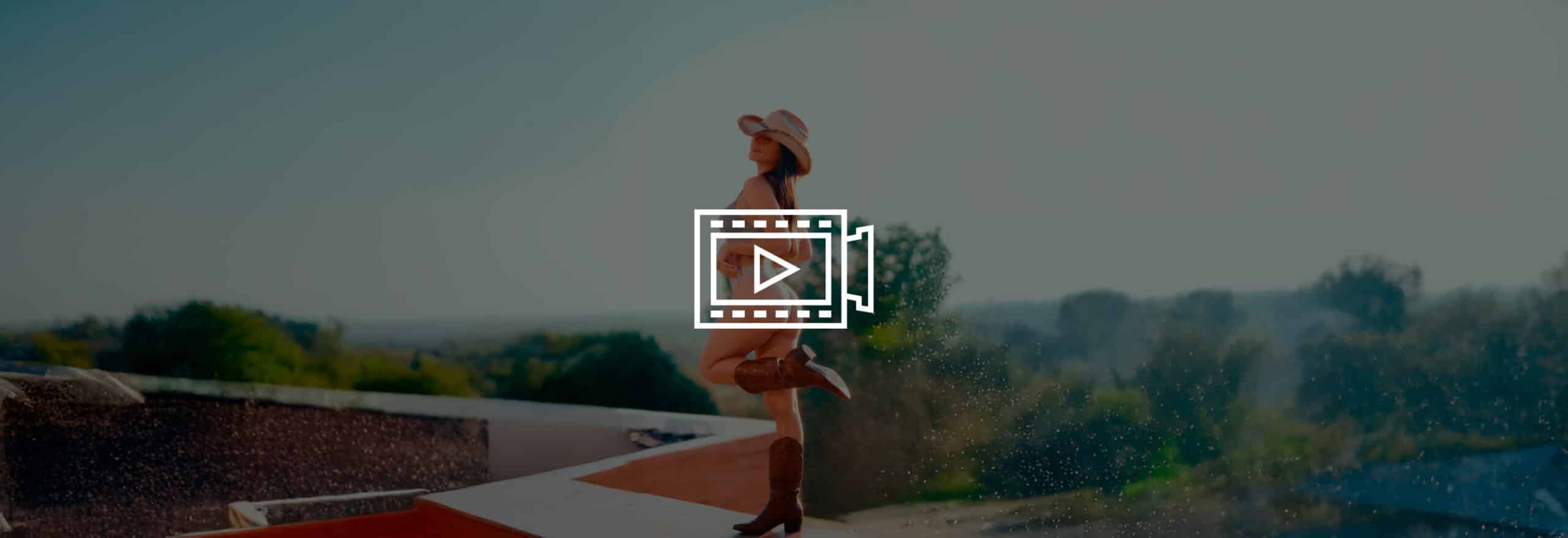 Miranda Obregón Video Country Sunset